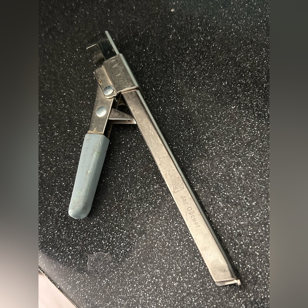 Swing Away Jar Opener